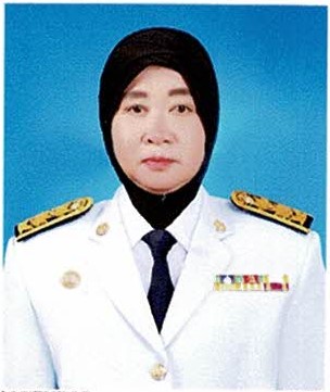 นางยามีล๊ะ หะยีนาแว